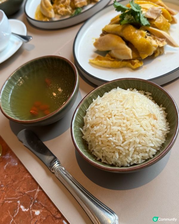 文華東方快船廊海南雞髀飯😋  正到爆！