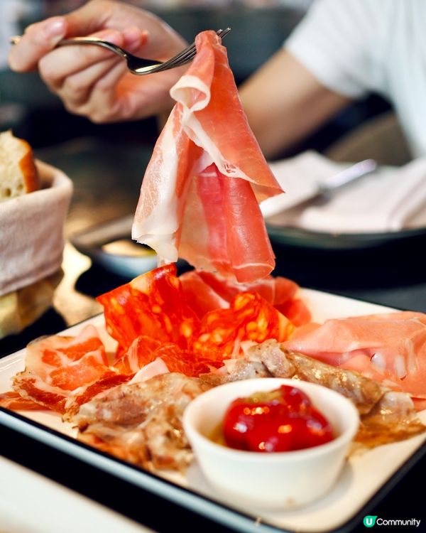 揉合歷史與藝術的Weekend Brunch