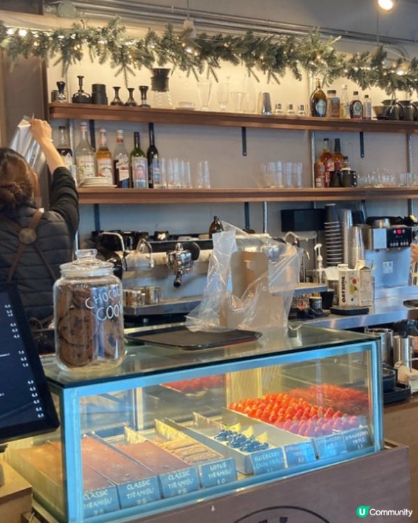 🇰🇷延南洞咖啡廳☕️士多啤梨蛋糕必試‼️顏值+實力兼備‼️