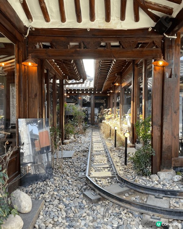 去韓國除左shopping 買化妝品，護膚品，食炸雞🍗。有咩...