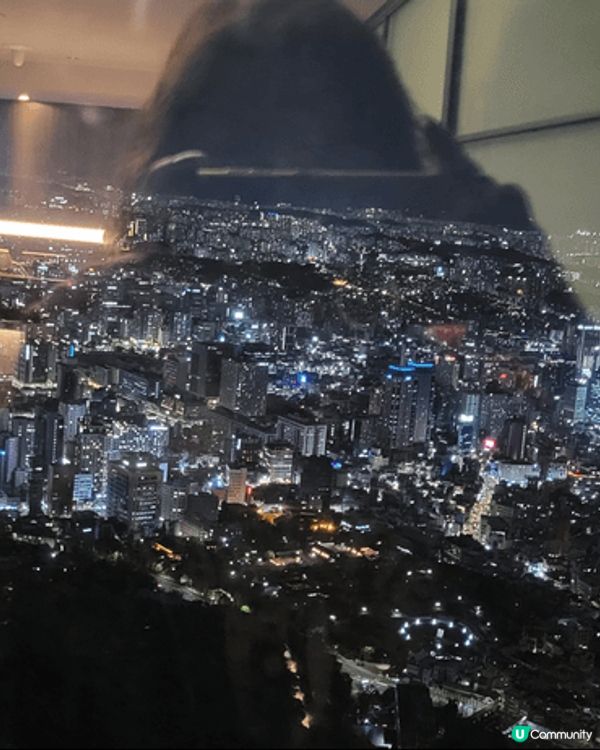 韓國首爾南山塔。有象徵愛情的掛著愛情塔；及可高高在上欣賞南山...