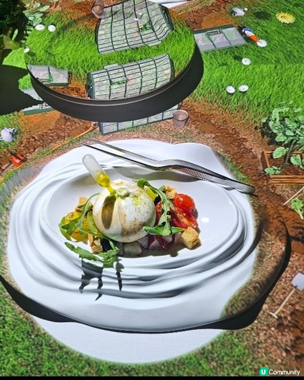 Le Petit Chef in Grand Hyatt