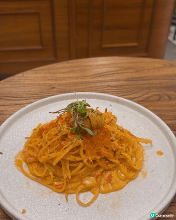 餐廳係佐敦叫Liberty coffee & wine, 菠...