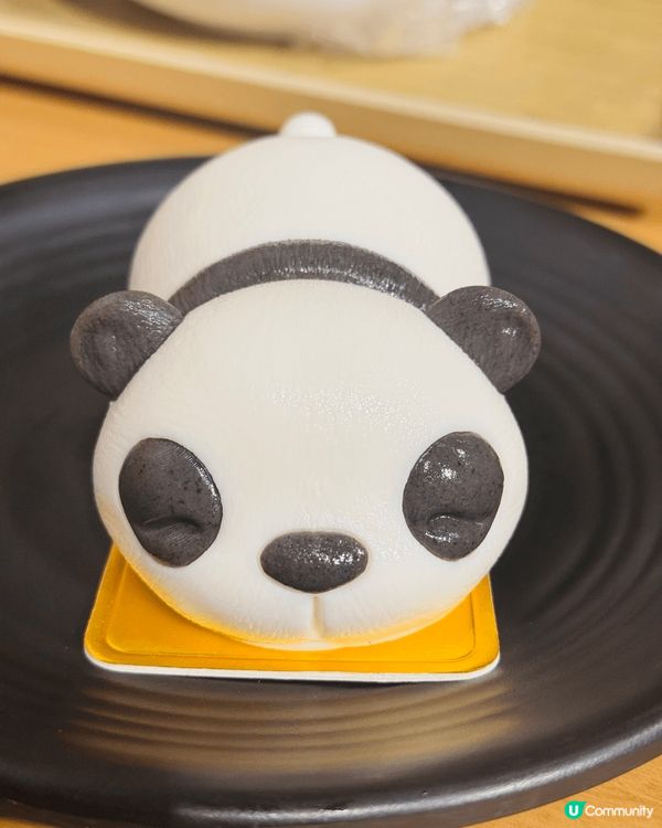 終於到我去海洋公園睇家姐細佬啦！一早去到拎咗12:00嘅籌睇...