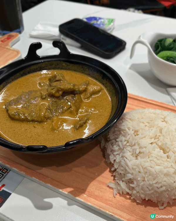 之前係德福廣場嘅一間餐廳食咗一個買一送一嘅牛扒優惠，$98就...