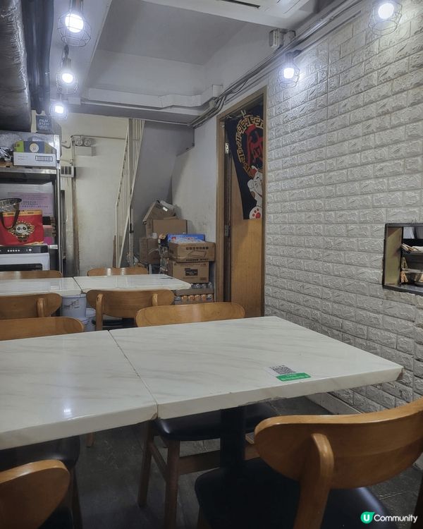 這間在粉嶺聯和墟附近的店舖 - 巴辣仔烤魚雞煲， 原來是想到...