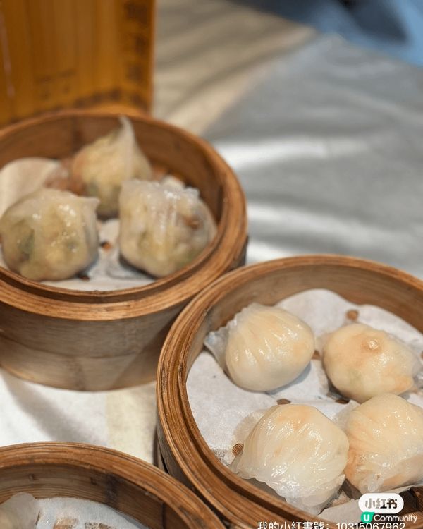 lunch同同事去呢間食點心，哇，去到嚇親，因爲全場滿座，仲...