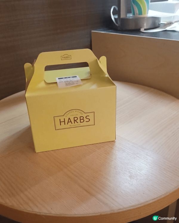 每次去日本必點Harbs的千層水果蛋糕，寫蛋糕無論顏值和味道...