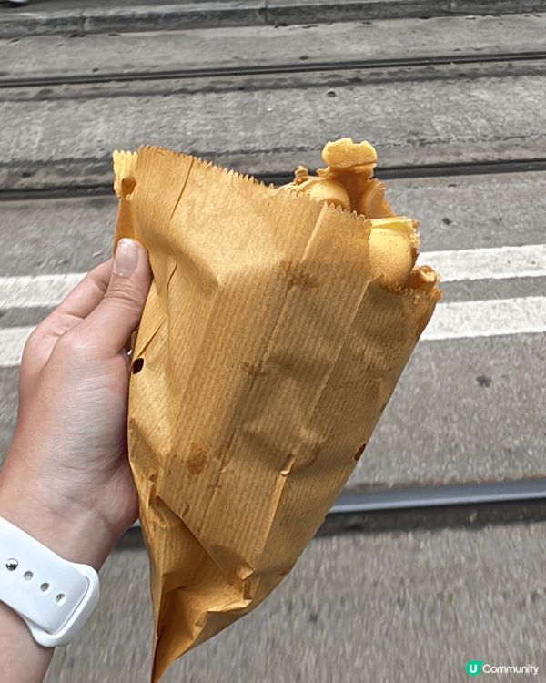 天氣熱，好適合食一啲冰涼嘅甜品，又唔會太飽，食完仙草，再食雞...