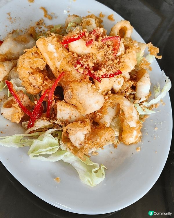 梅窩熟食中心德仔記，人均$200，有白灼蝦、蒸魚、椒鹽鮮魷、...