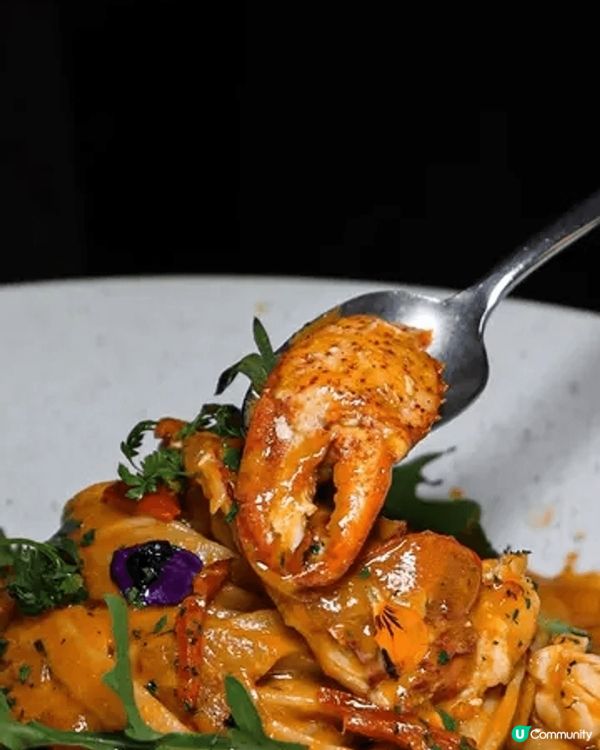 鰂魚涌情調西餐廳    MR & MRS FOX