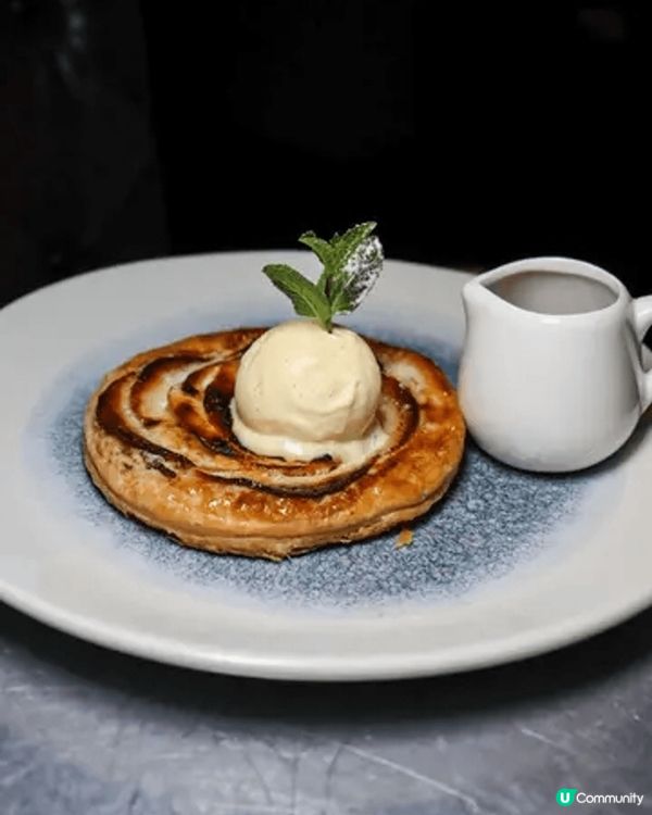 鰂魚涌情調西餐廳    MR & MRS FOX