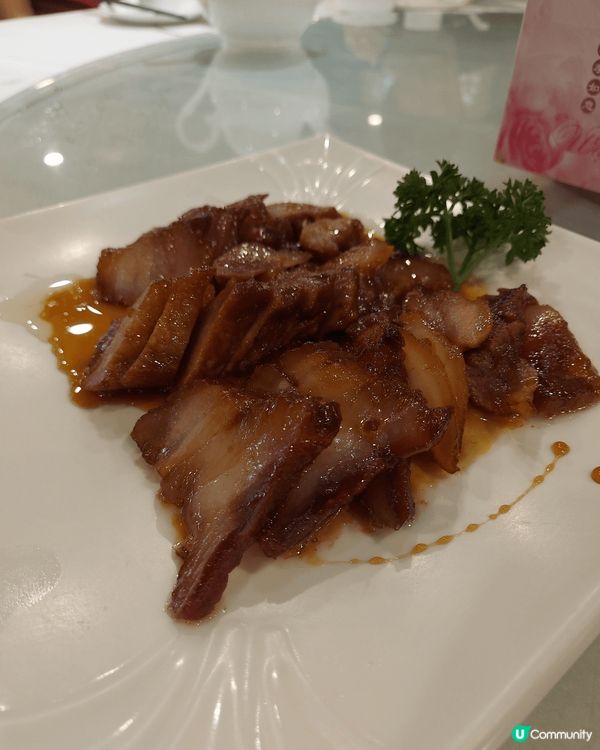 廣州四季如意酒家，菜色選擇甚多，美味出眾，價格合理，環境舒適...