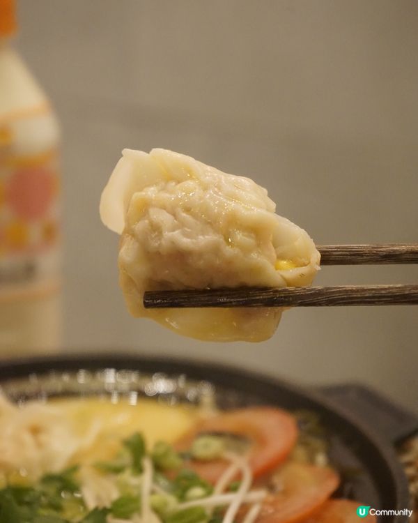 灣仔超彈牙足料巨無霸位米線