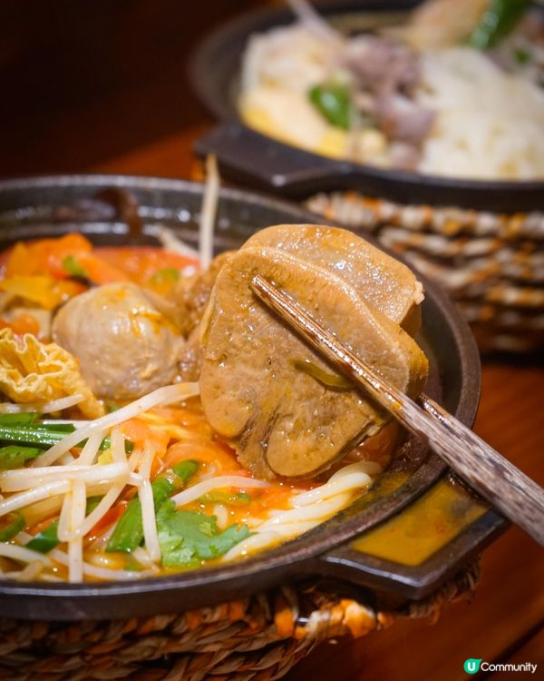 灣仔超彈牙足料巨無霸位米線