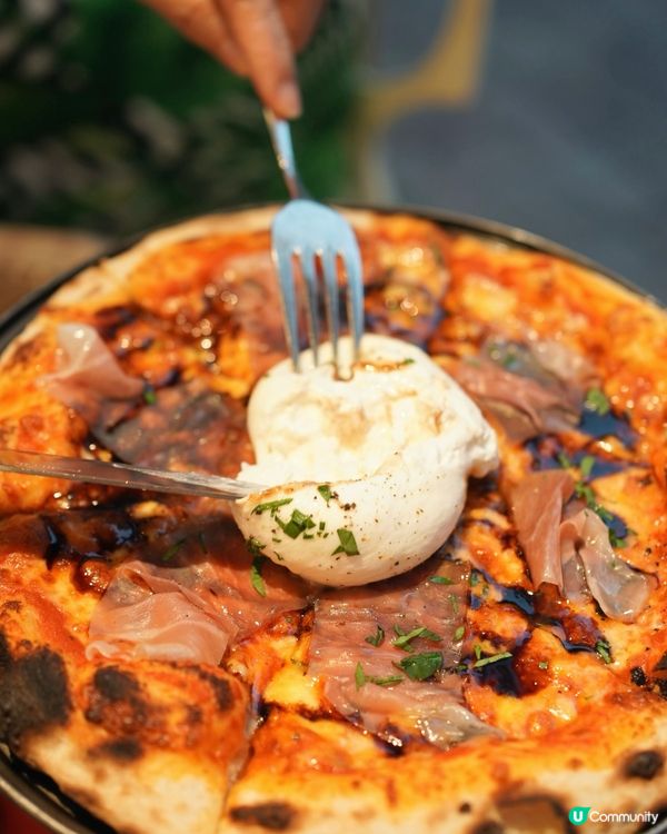 筲箕灣難得室內毛孩友善餐廳 pizza 大推！