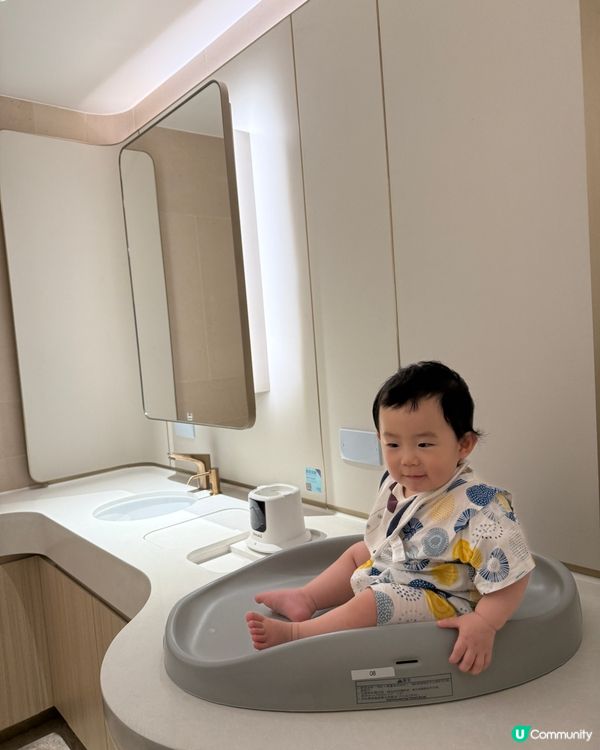 媽咪節第一擊 🎉  同蝦米拍拖去！