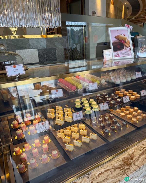 360°旋轉餐廳自助餐