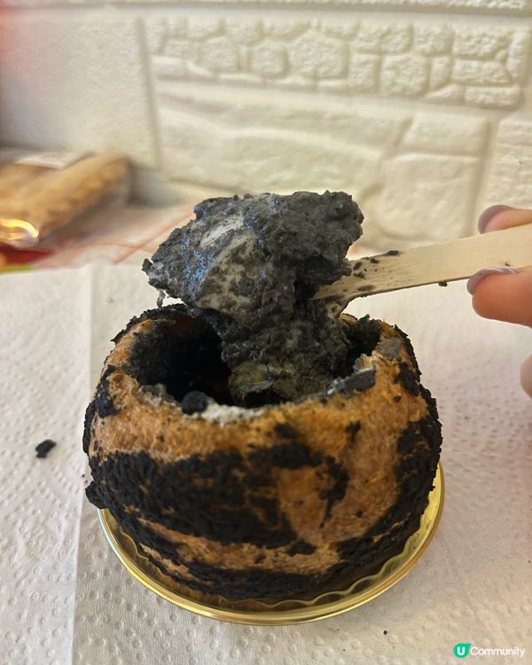 黑芝麻湯圓泡芙🤤  正到爆！