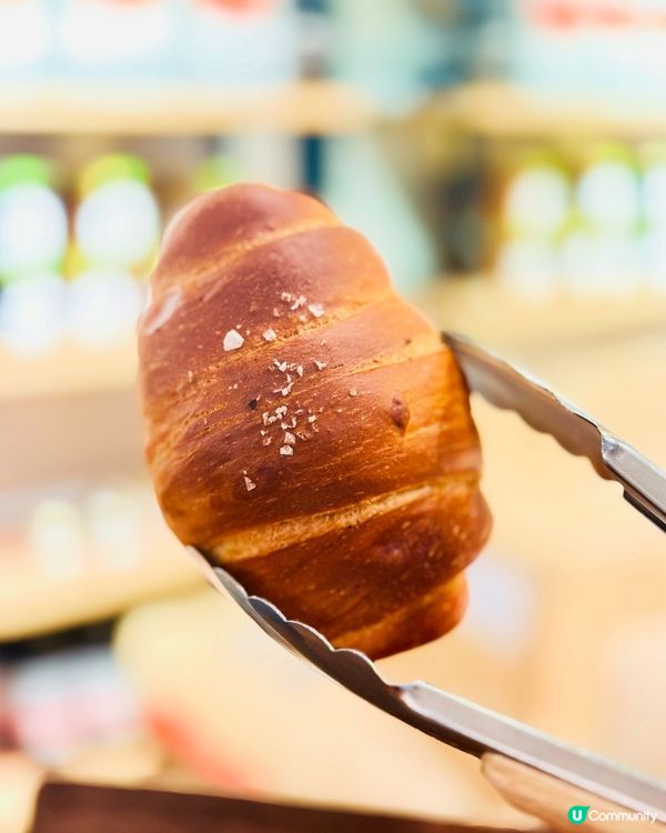 荔枝角新發現😋 白松露鹽麵包 🥖