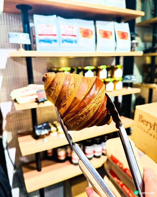 荔枝角新發現😋 白松露鹽麵包 🥖