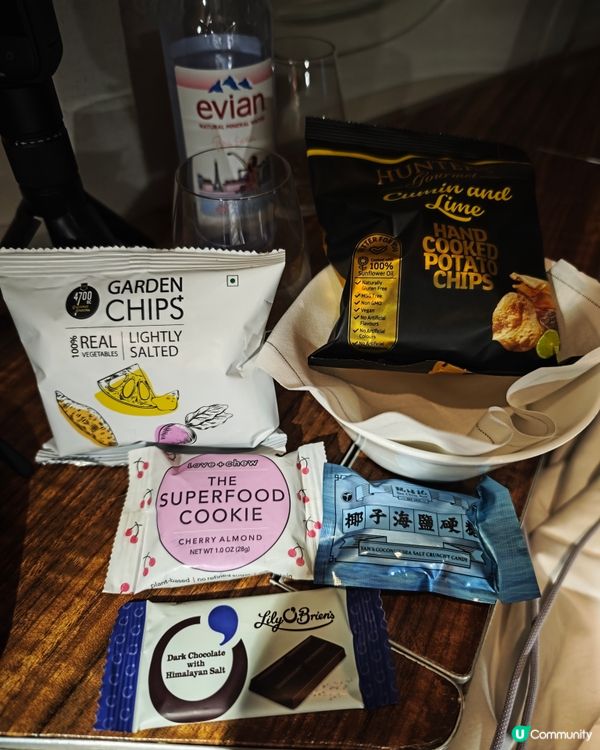 Cathay Pacific 國泰航空波音777頭等艙體驗