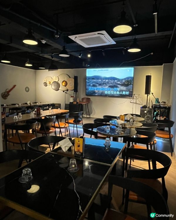 尖東隱世泰國風情餐廳 🍹  打卡吊椅，三五知己聚會首選！