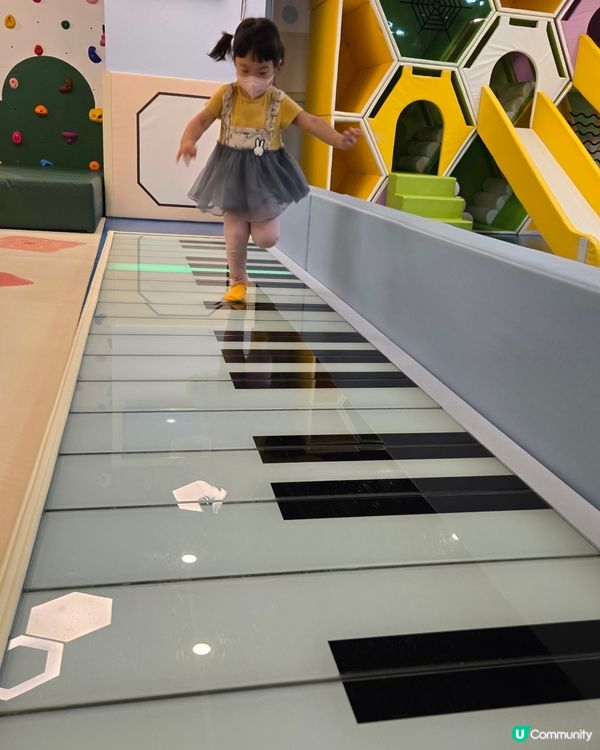 荔枝角玩樂天堂🤩  近萬呎任你玩！