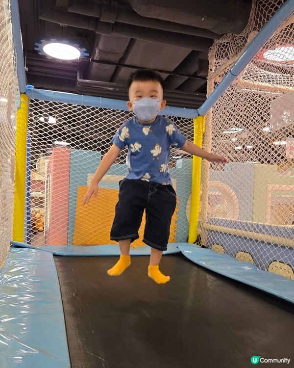 荔枝角玩樂天堂🤩  近萬呎任你玩！