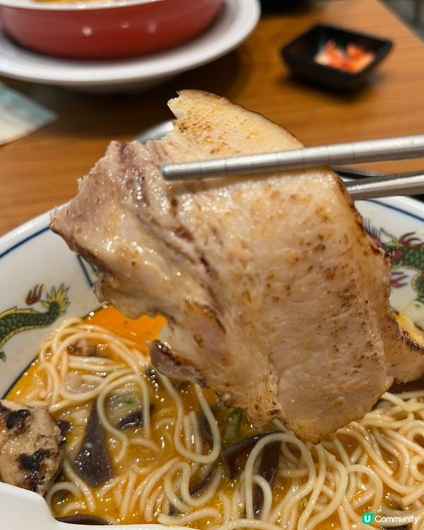 🇰🇷聖水洞激推拉麵店｜吃完一整天元氣up！소곱창모츠라멘