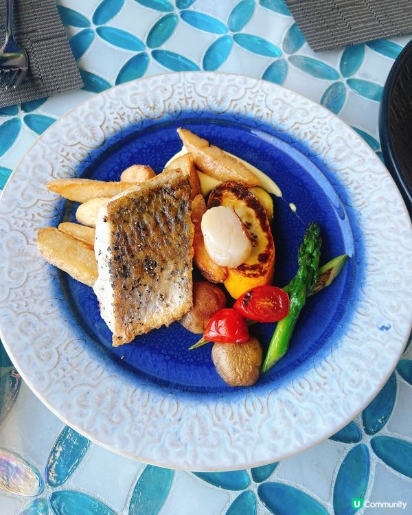 山頂打卡！海鱸魚柳🐟×中環美景超治癒😍🌃