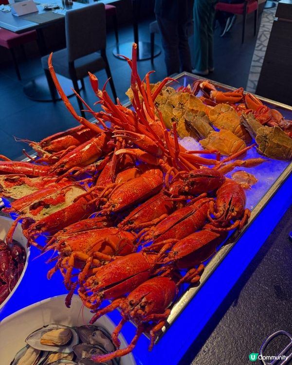 好掛住泰國啊 呢個自助晚餐啱哂