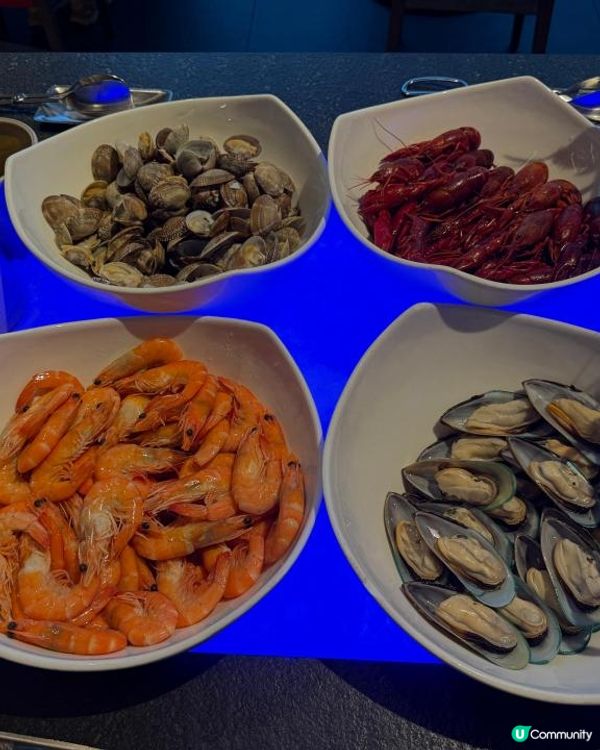 好掛住泰國啊 呢個自助晚餐啱哂