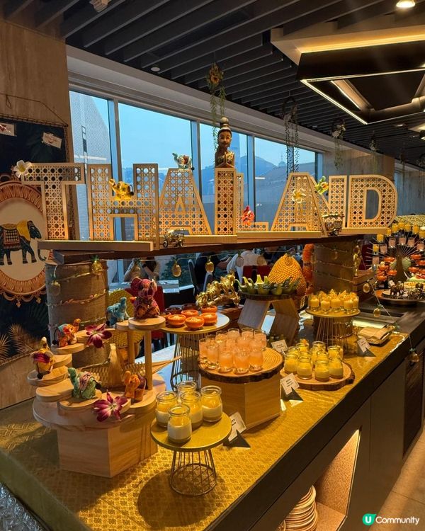 好掛住泰國啊 呢個自助晚餐啱哂