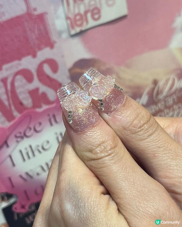 尖東站戴穿甲 💅🏻  媽媽都讚好！