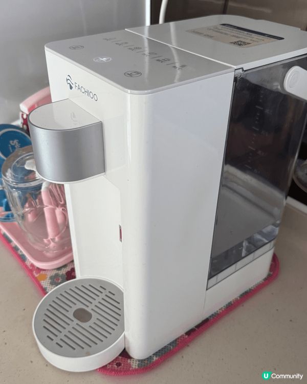 飲水機超方便，一按出水，仲有兩種出水量選擇，溫度都有好幾種，...