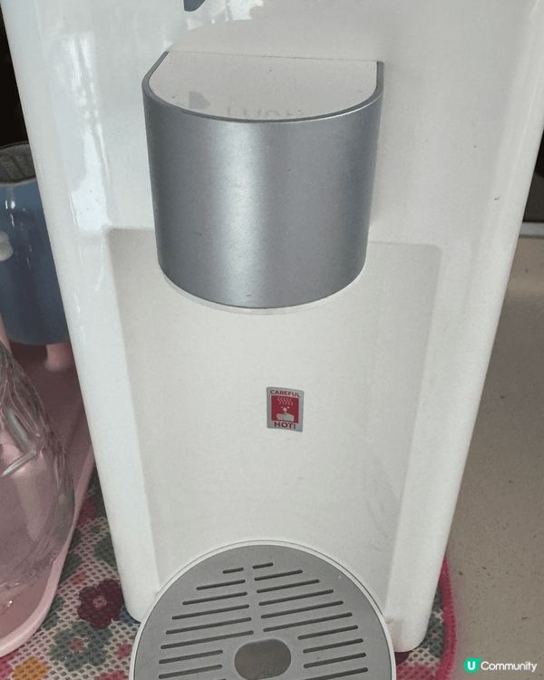 飲水機超方便，一按出水，仲有兩種出水量選擇，溫度都有好幾種，...