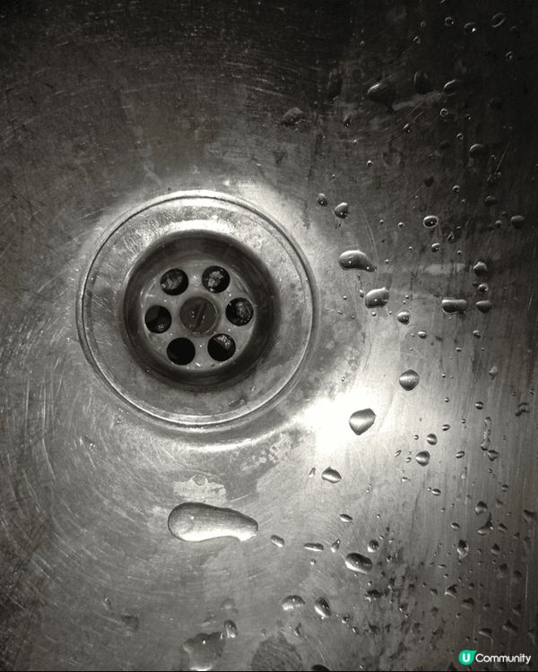 廚房鋅盆或者洗手間面盆，好容易出現被毛髮、食物殘渣或油脂等堵...