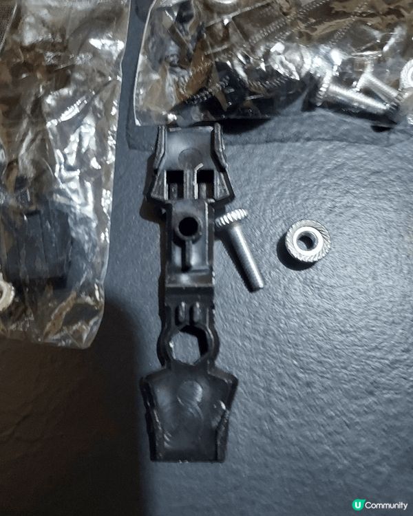 在淘寶app買的神奇拉揀扣，扣落件風褸度真系拉到揀，但有件厚...