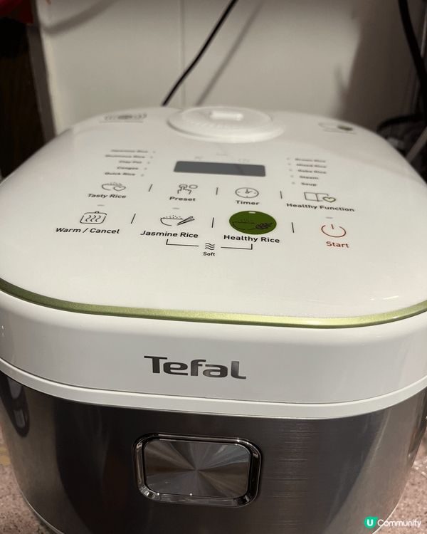 我推介這部 Tefal 特福 健康蒸煮IH電飯煲，因為它有虹...