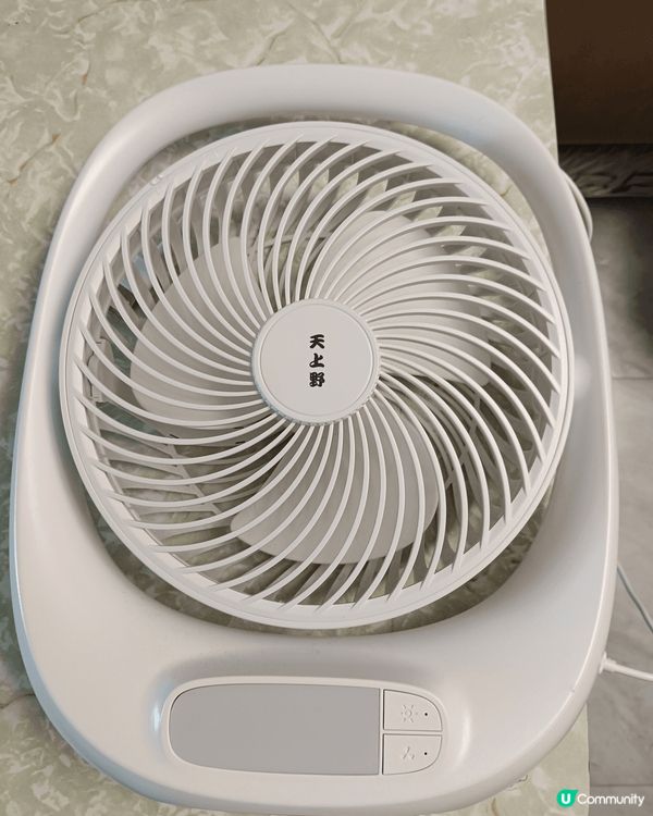 我推介哩3樣家居好物，電動按摩槍，放工煲劇時就可以用。手攜電...