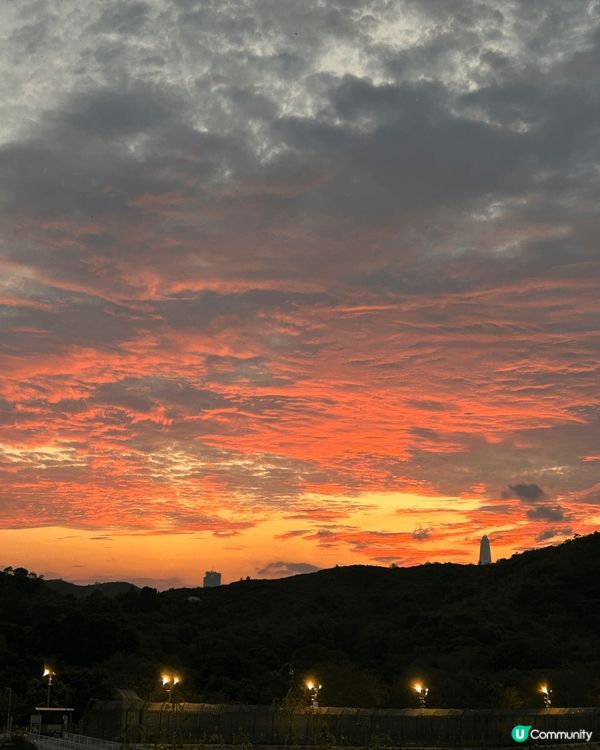 大鵬灣水清沙幼，小屋對海灘，休閒休息