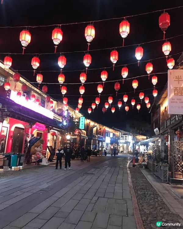 回鄉探親，不枉我坐了大半天的車程，來到古色古香、美不勝收的勝...