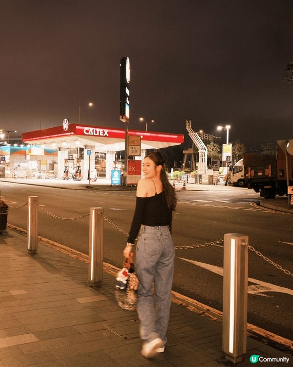 銅鑼灣打卡點🫢影到啲車喺後面行都幾靚