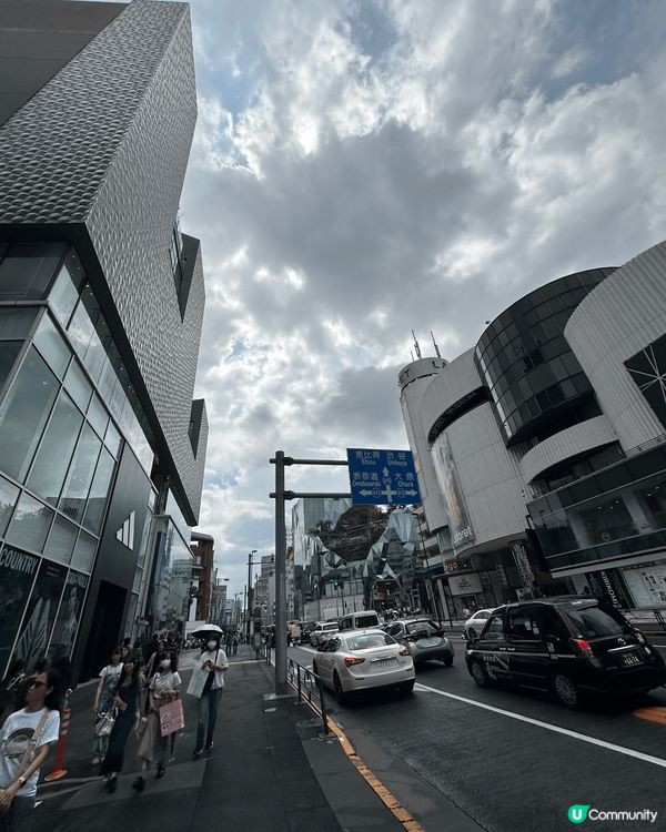 日本東京原宿係年輕人去嘅地方，亦都係行幾日都行唔完嘅地方，每...