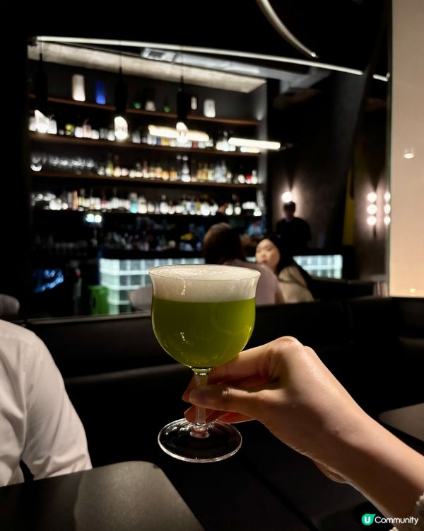 銅鑼灣樓上餐廳探店😋  裝修特別，氣氛舒服，價錢中等！