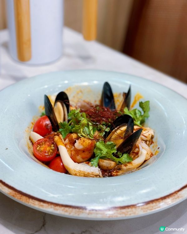 啟德睇演唱會醫肚仔😋 麵堂好好味！