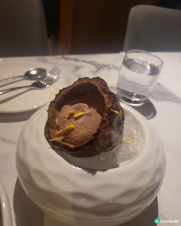 LAB EAT Restaurant & Bar