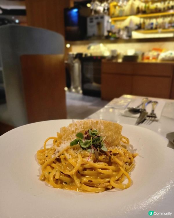 LAB EAT Restaurant & Bar