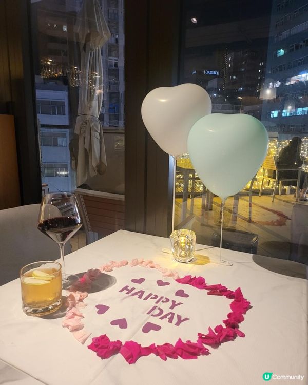 LAB EAT Restaurant & Bar